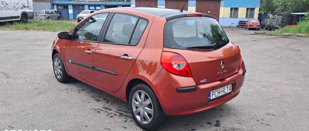 Renault Clio cena 6800 przebieg: 269180, rok produkcji 2007 z Chodzież małe 137